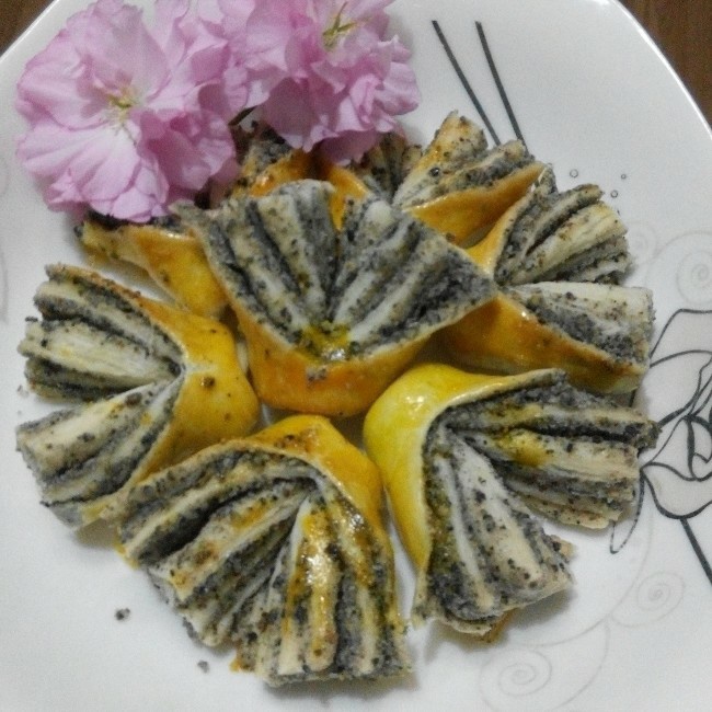 鸭尾酥~葱香椒盐酥~咸甜口