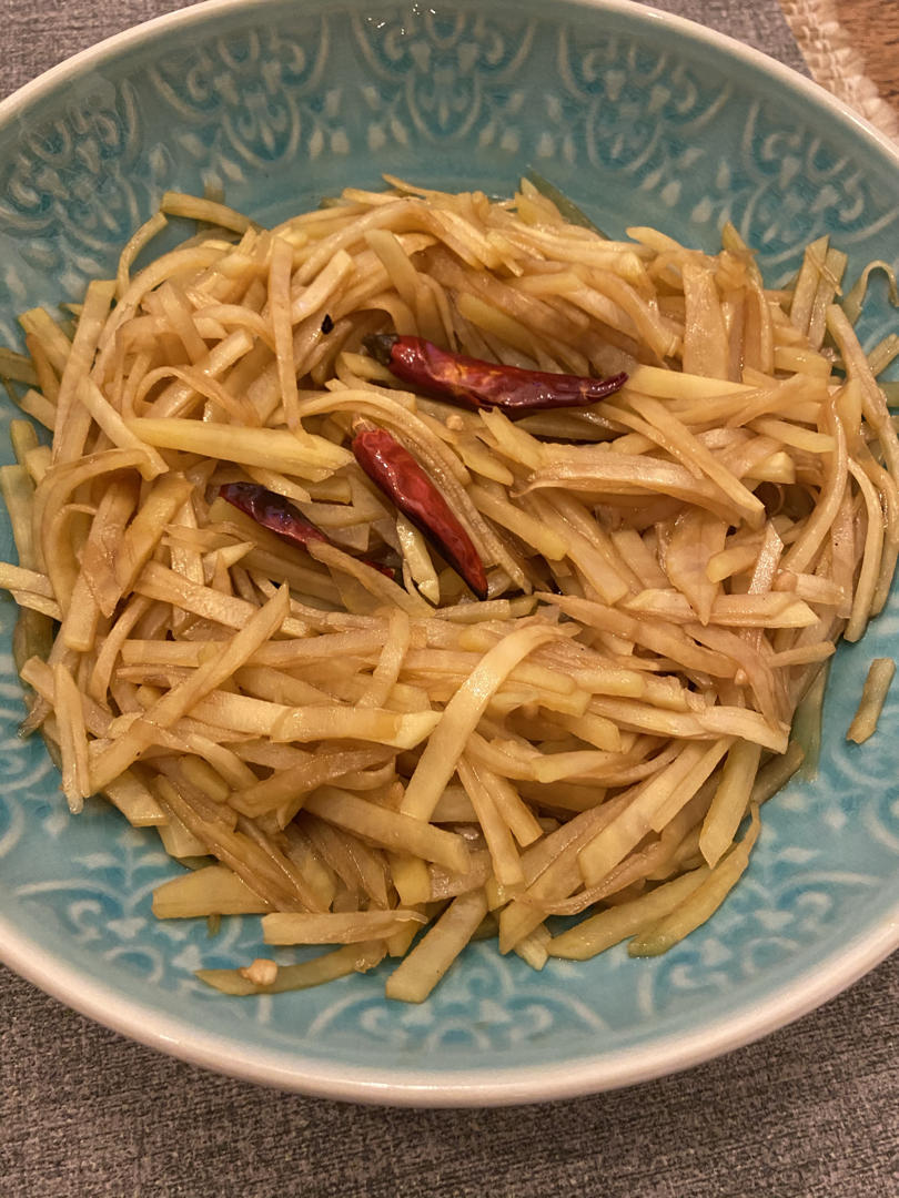 在家也能做出馆子味儿的醋溜/炝炒/酸辣土豆丝（就是那道看似简单，实则步步玄机的土豆丝）