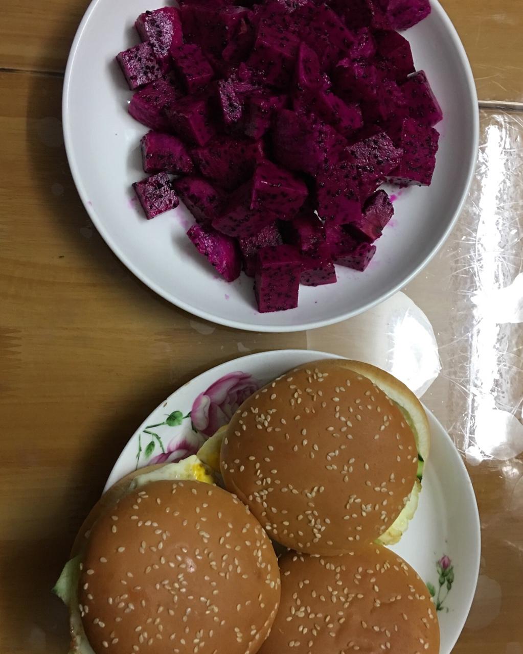 自制营养肉饼汉堡包