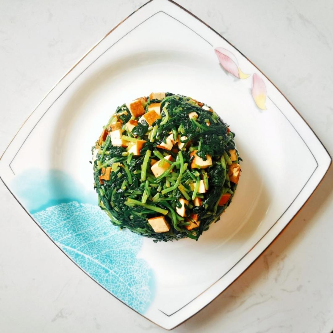 马兰头拌香干，舌尖上的春意一定要尝！