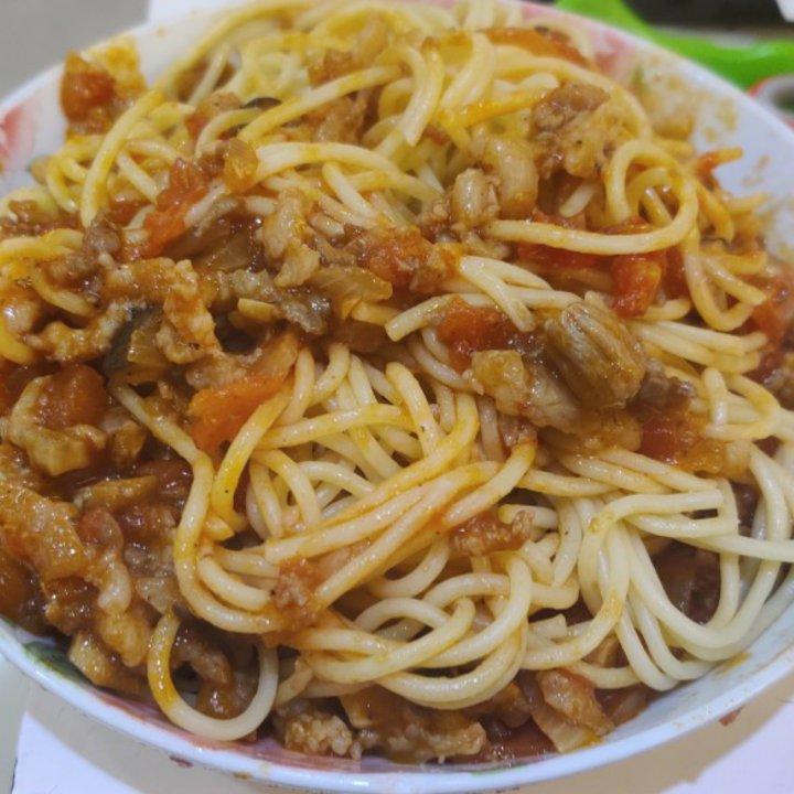 蕃茄蘑菇肉酱意大利面