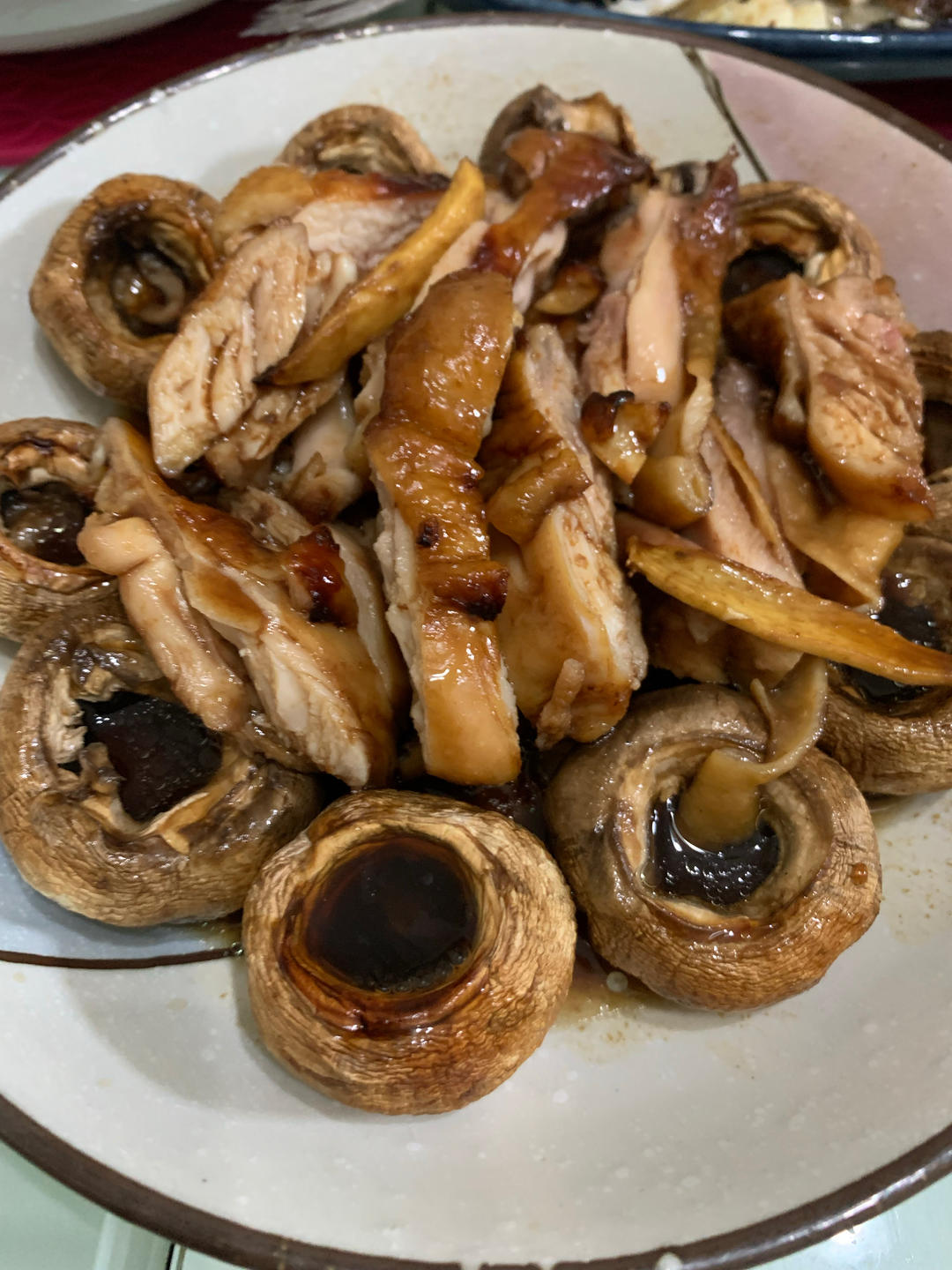 太诱人了  一滴油都不用  只需用一物  焦香脆皮奥尔良鸡腿   鲜嫩多汁  空气炸锅食谱