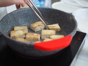 减脂版咖喱豆腐的做法 步骤1