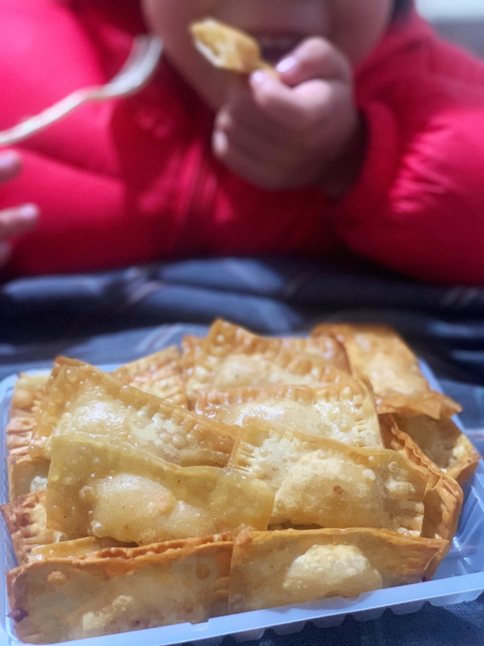 多余馄饨皮做苹果派