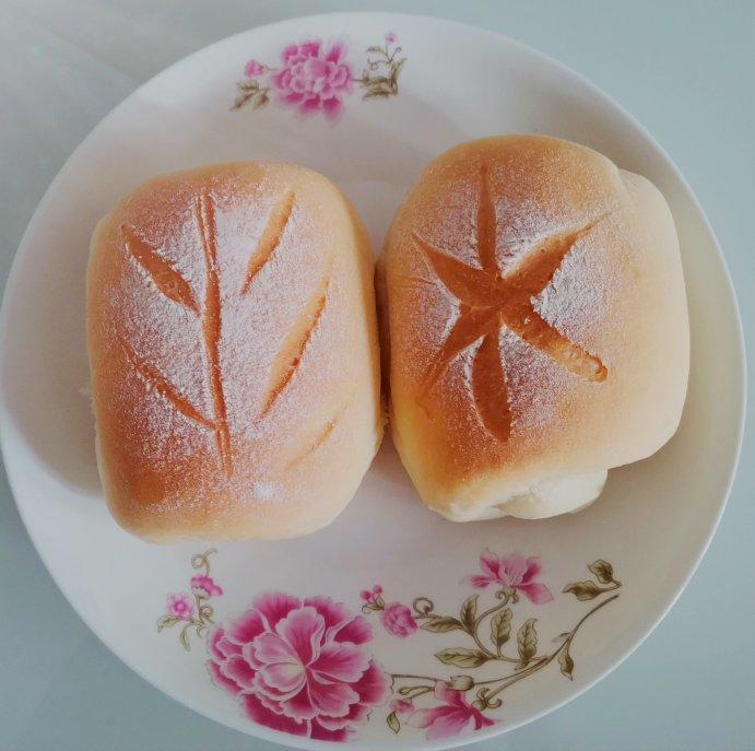 有盐黄油咸味面包，盐面包