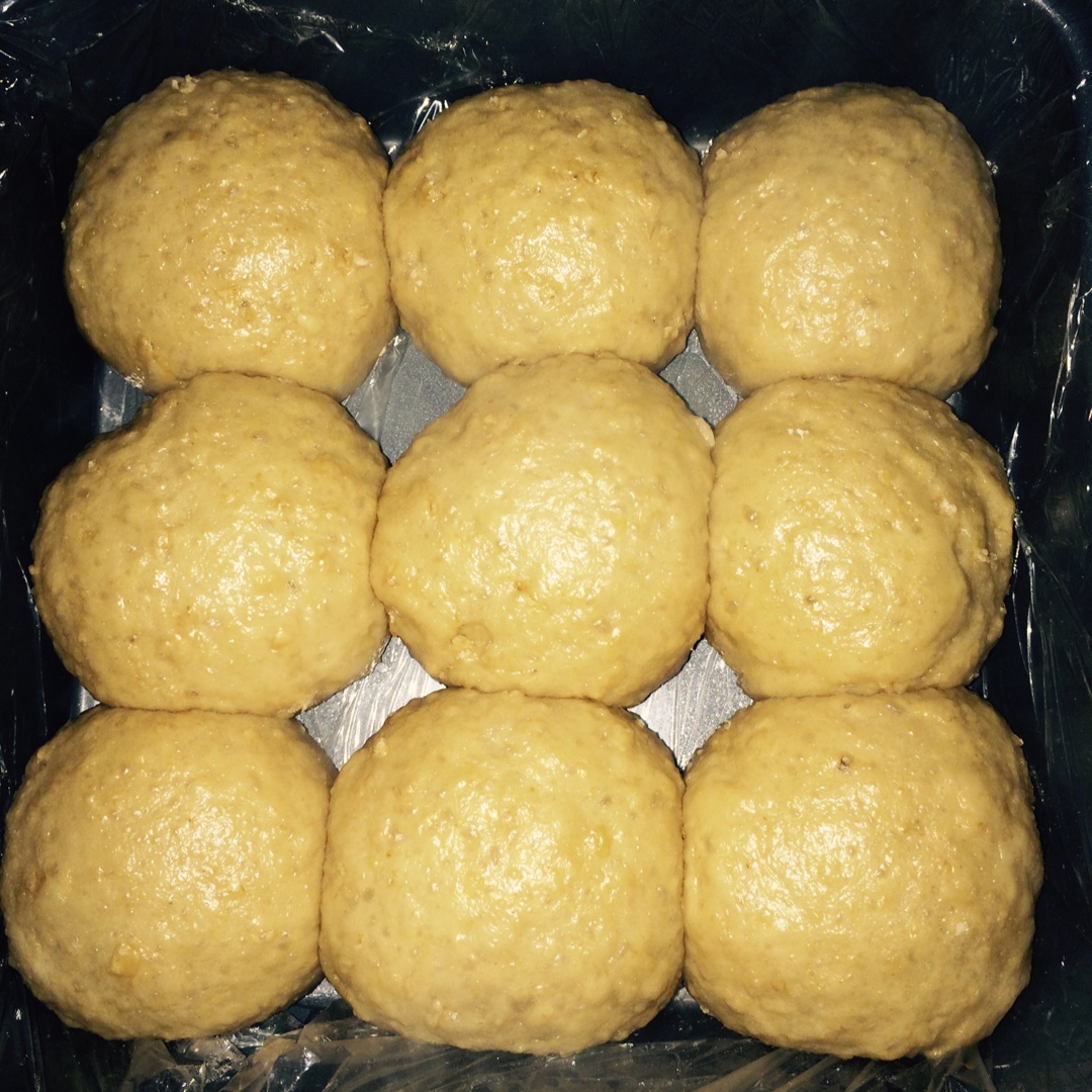 红糖燕麦包