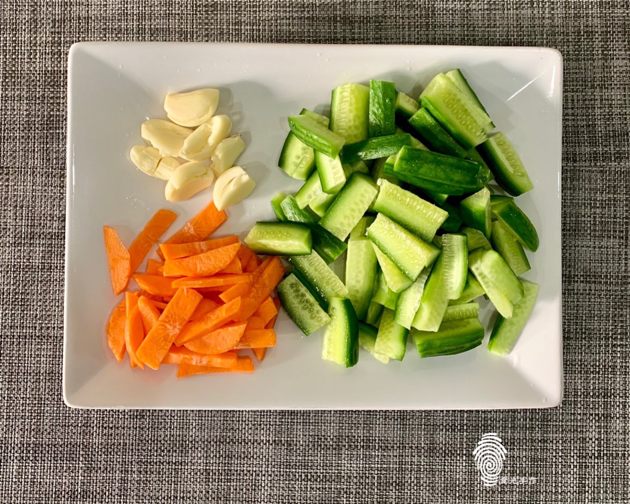 开胃小菜 台式腌黄瓜的做法 步骤2