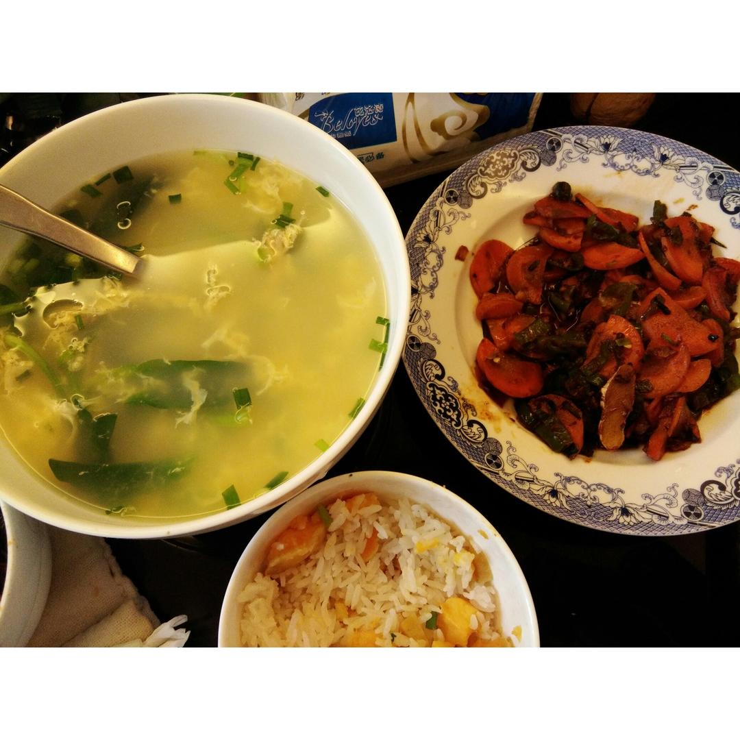 辣椒炒胡萝卜
