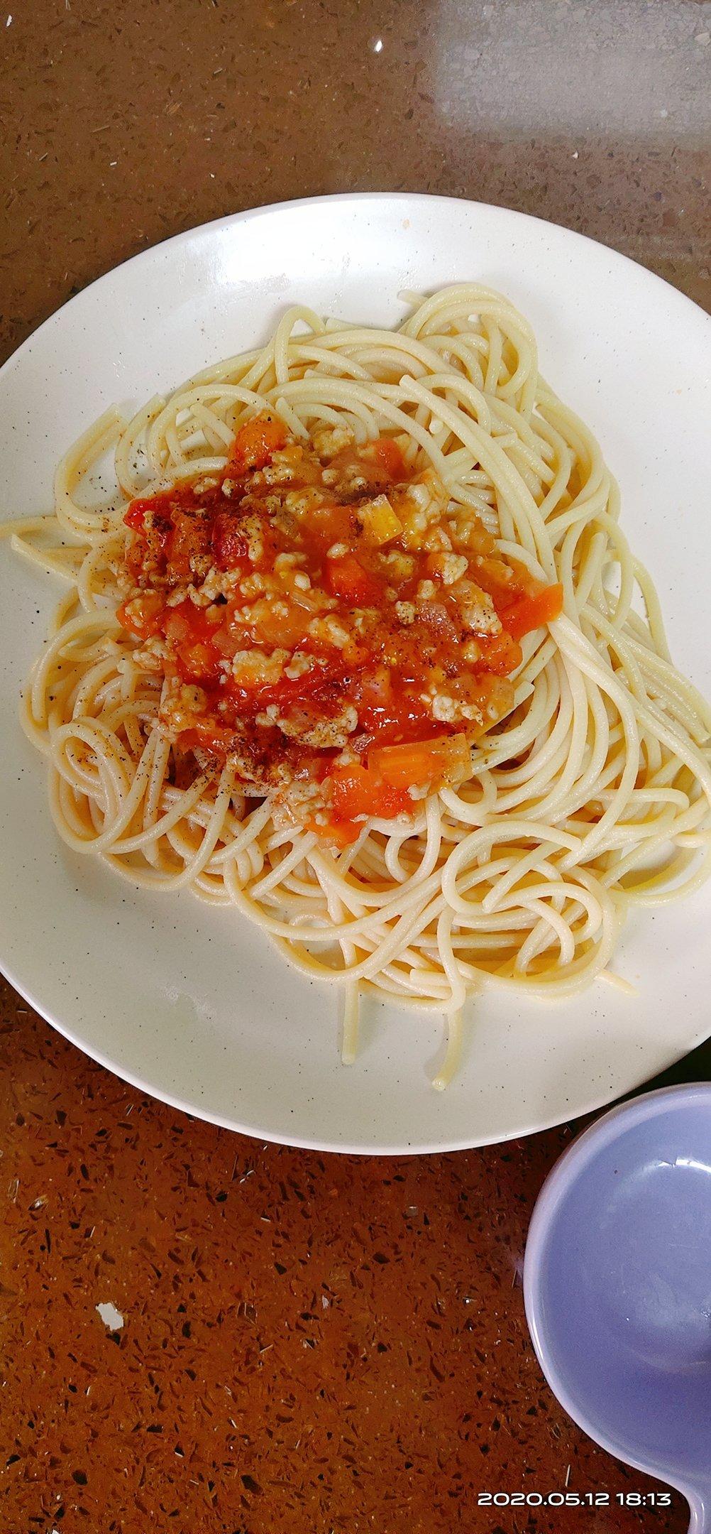 （完胜必胜客的）番茄肉酱意大利面～