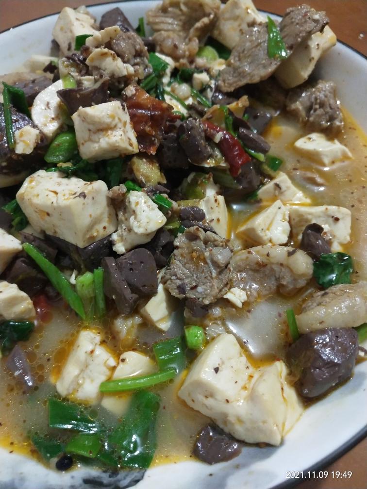 羊血豆腐炖羊肉