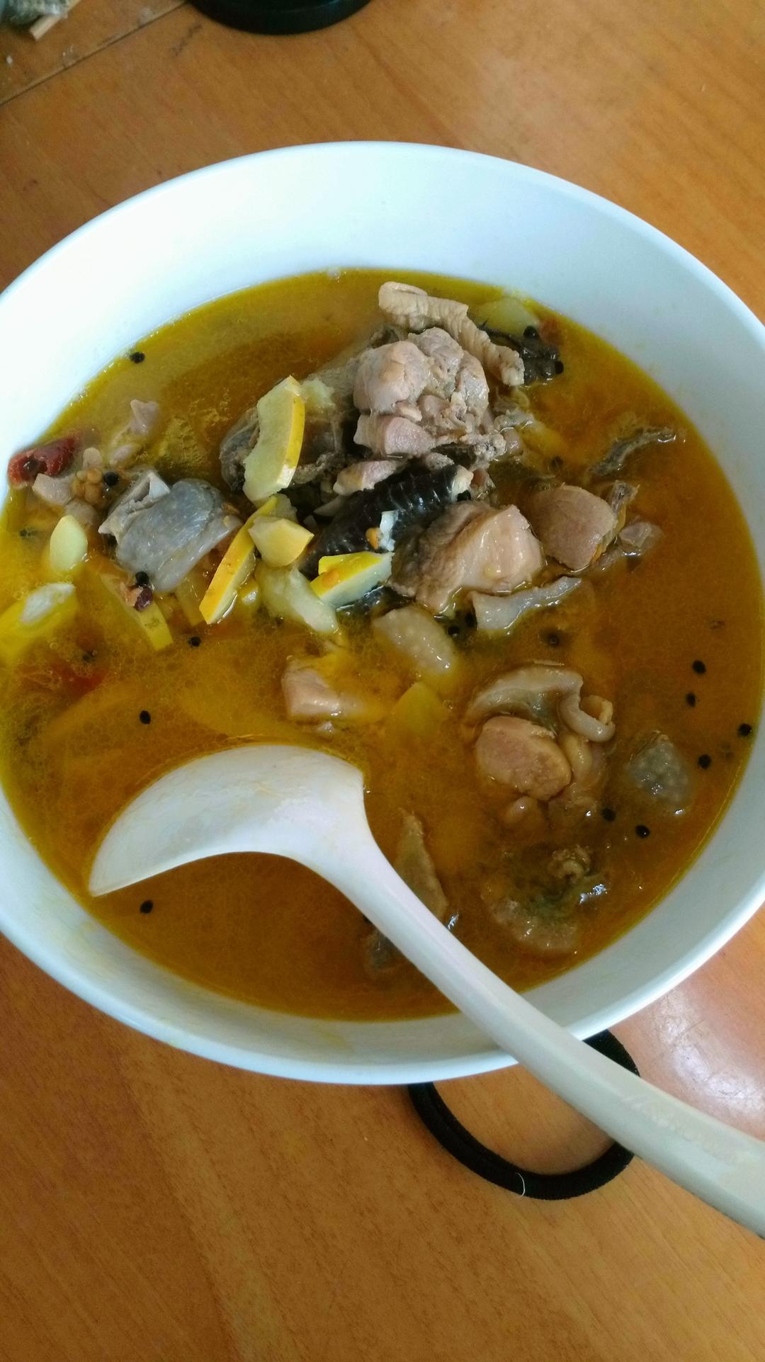 小玻_hweg做的酸木瓜炖鸡