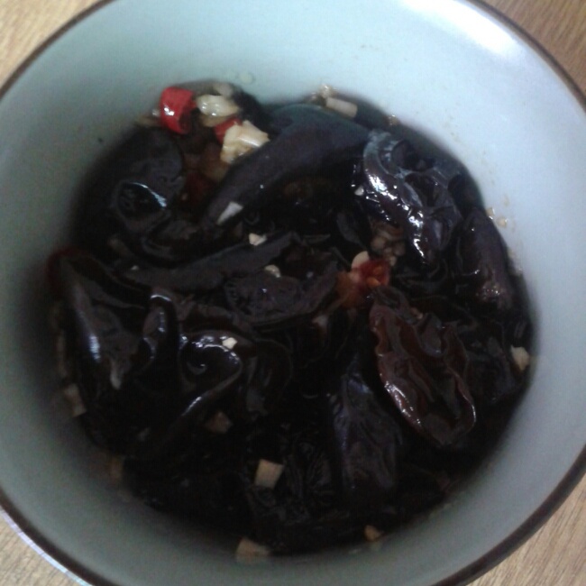 凉拌黑木耳
