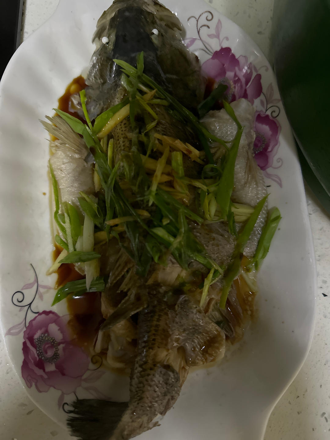 10分钟做 清蒸鲈鱼 （附切鱼图解）