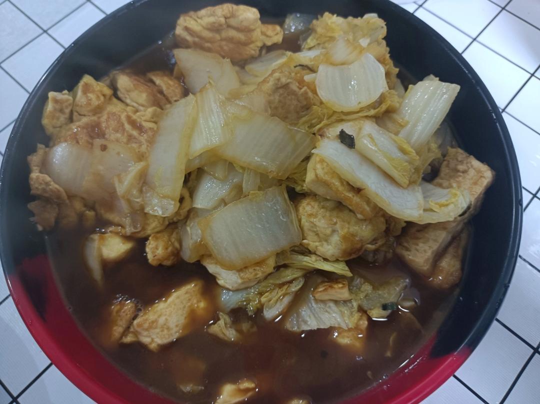暖乎乎的娃娃菜烧豆腐，最适合转凉的天暖胃