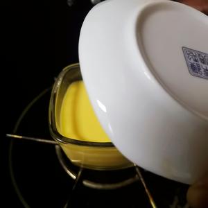 宝宝辅食——奶香蛋黄羹6m+的做法 步骤6
