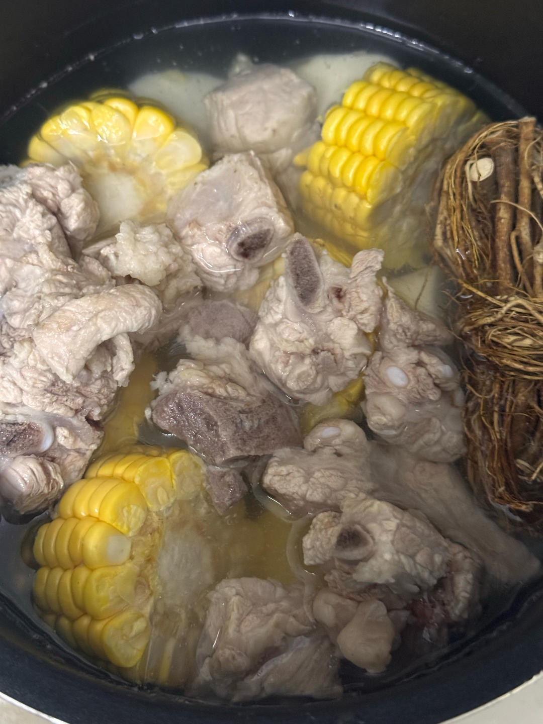 初春必备祛湿神汤—五指毛桃煲排骨