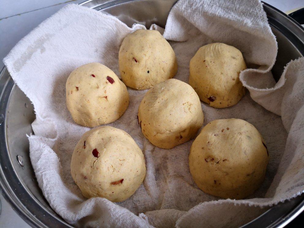 红枣玉米面窝窝头