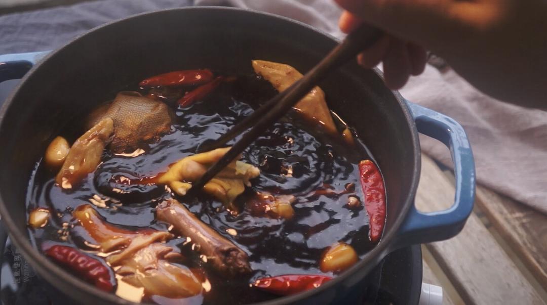 超级简单的家庭版周黑鸭，吮指回味！的做法 步骤4