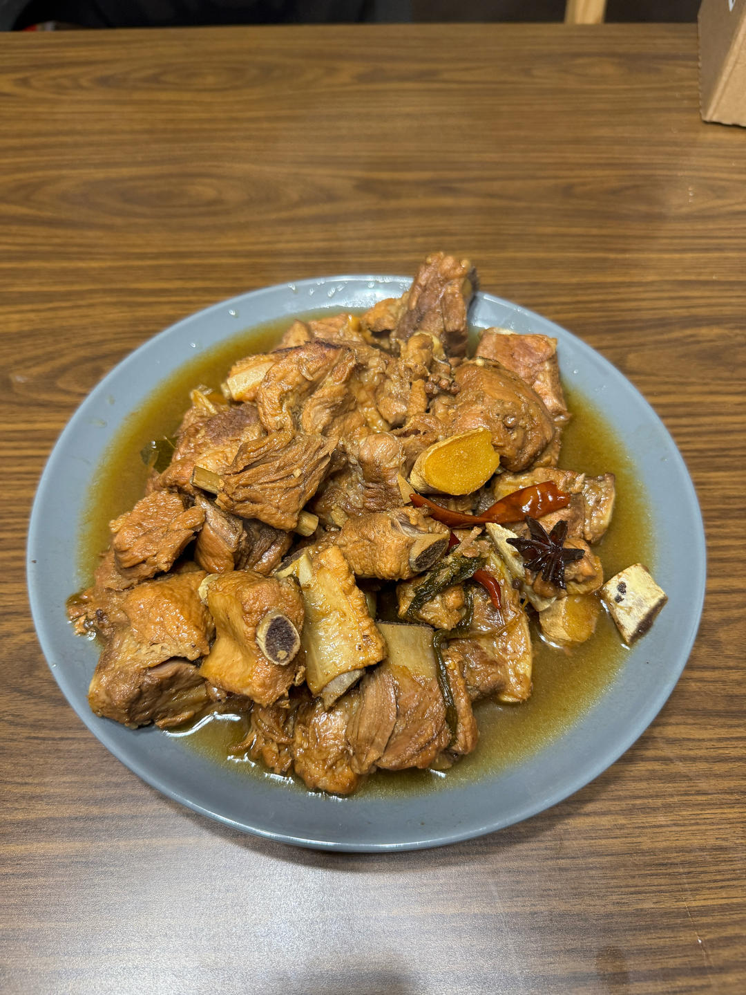 家常巧炖排骨