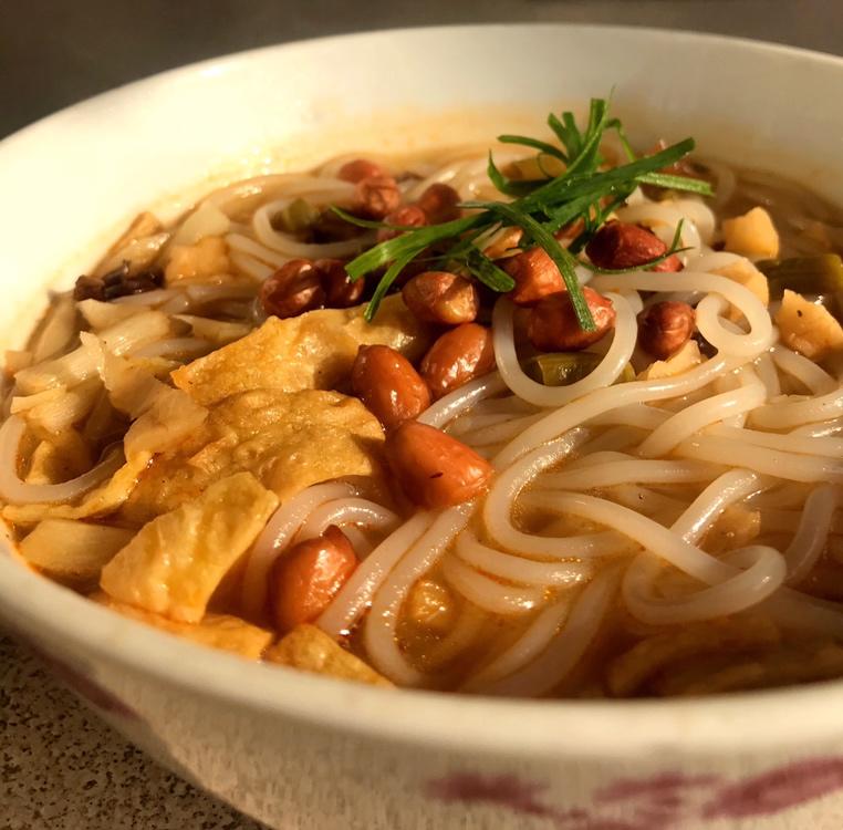 尓琼孓)做的螺丝粉