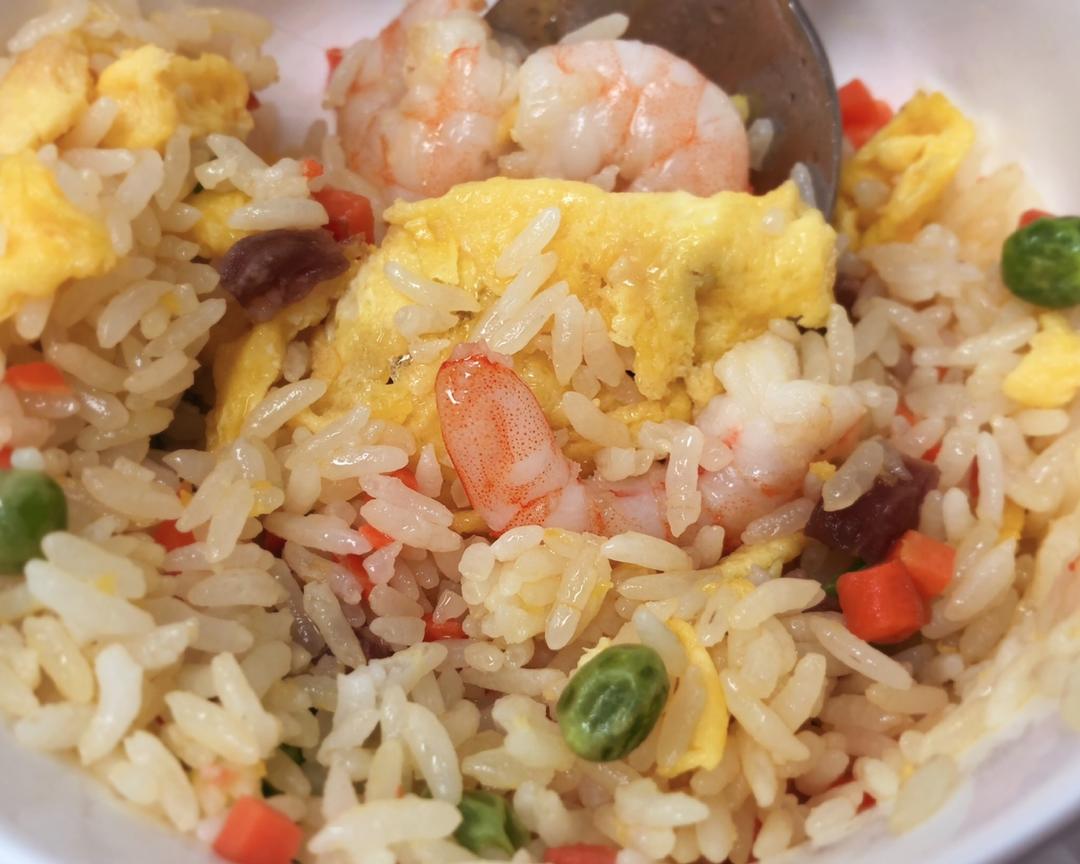 虾仁炒饭