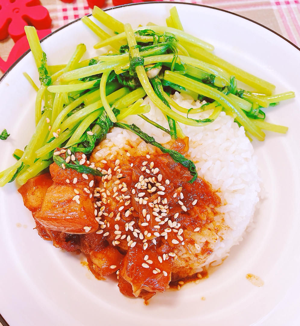 小美卤肉饭