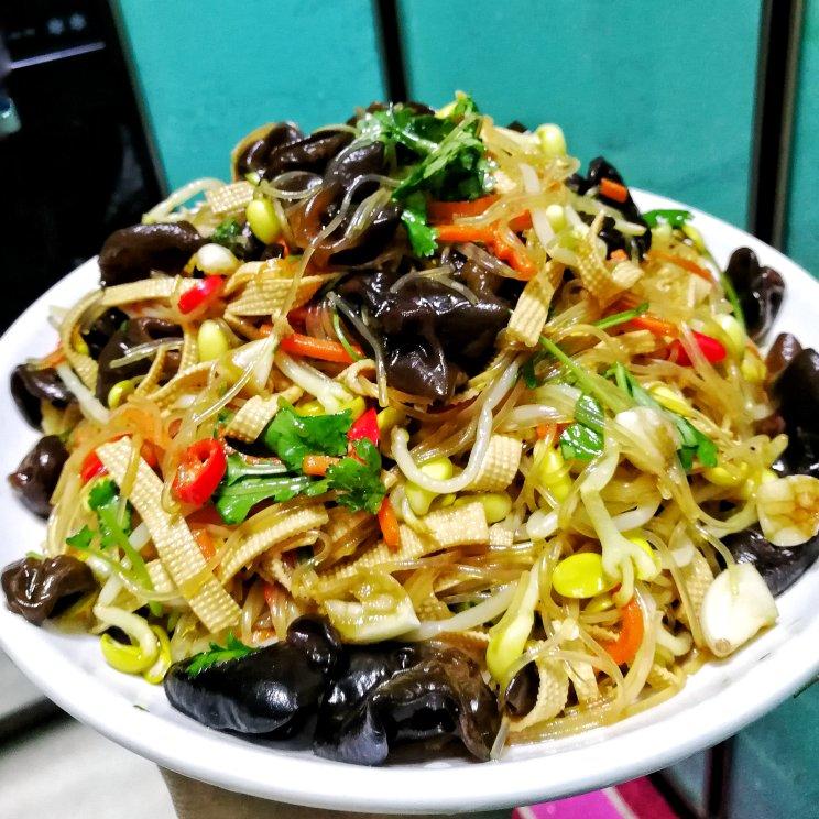 梅雪李做的凉拌杂菜