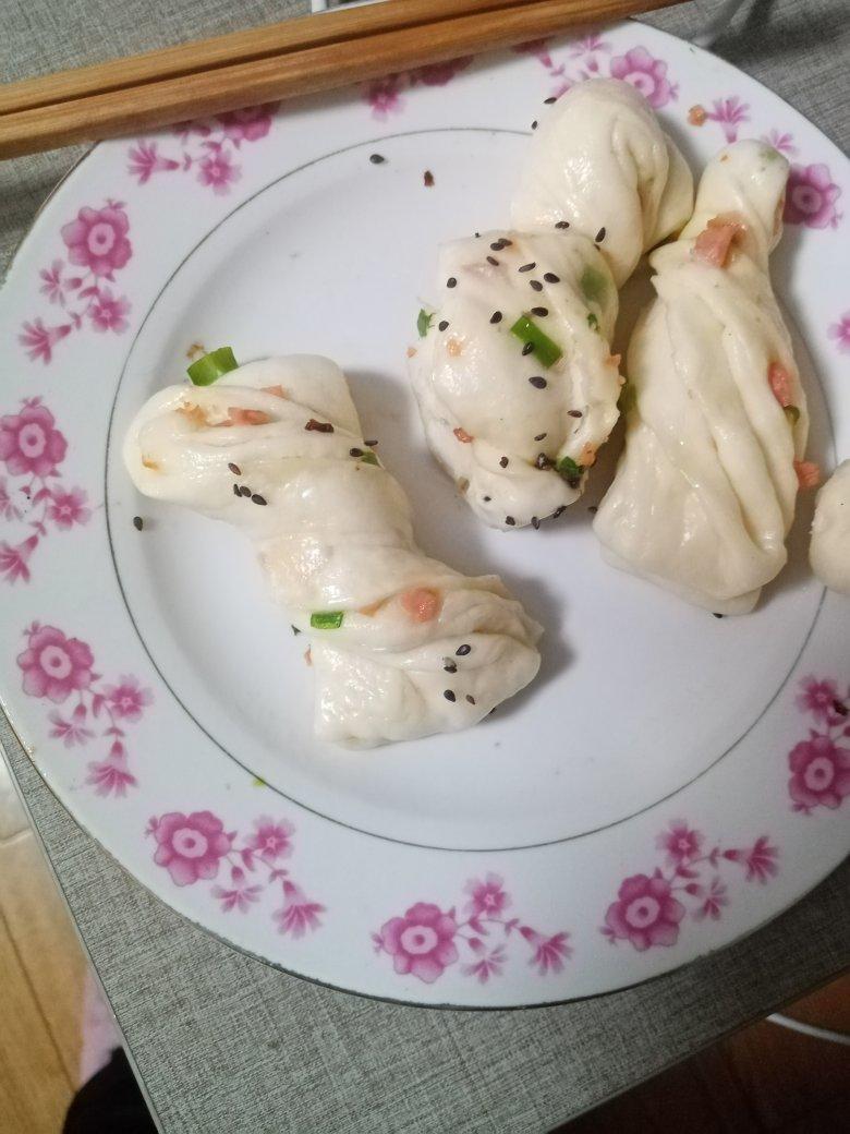 葱油花卷 Steamed Roll