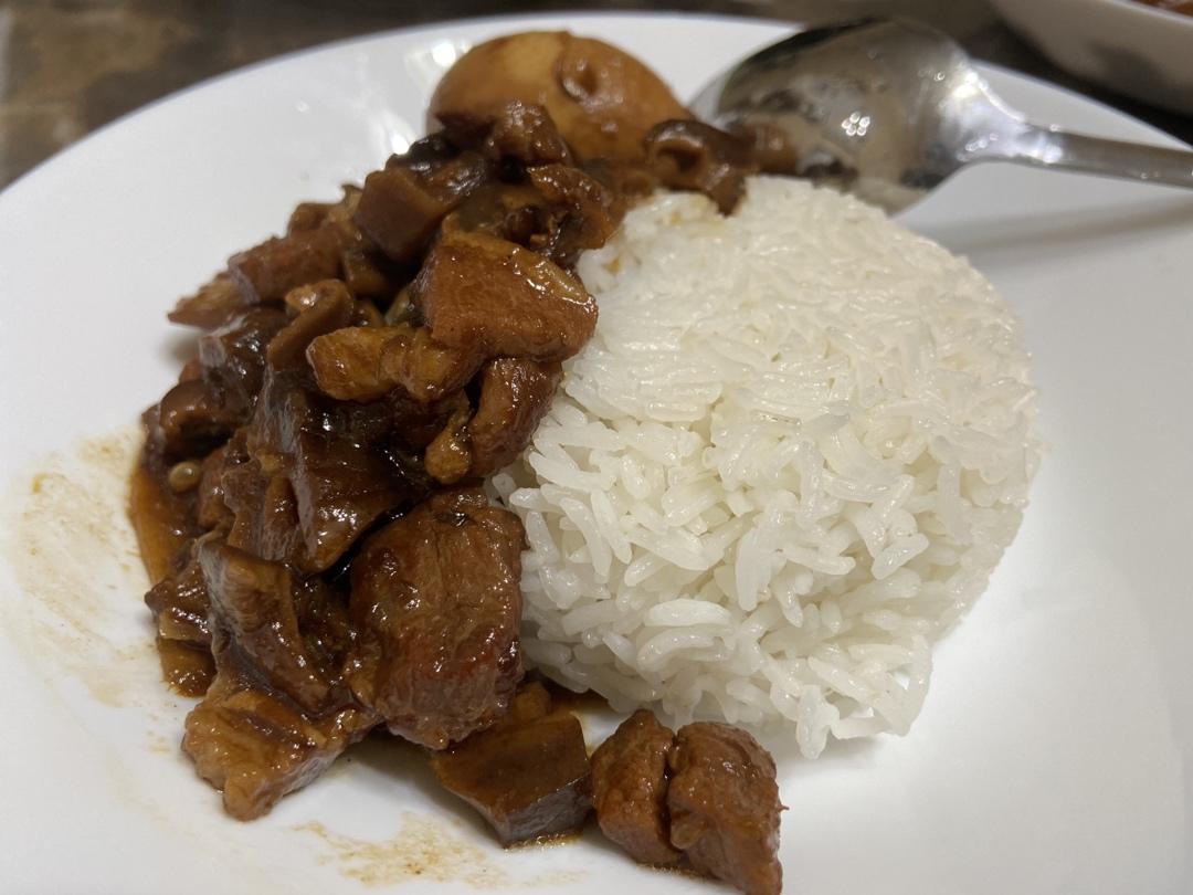 好吃到停不下来的卤肉饭