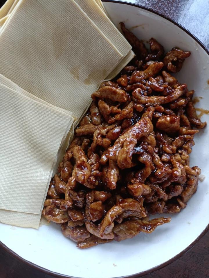 京酱肉丝
