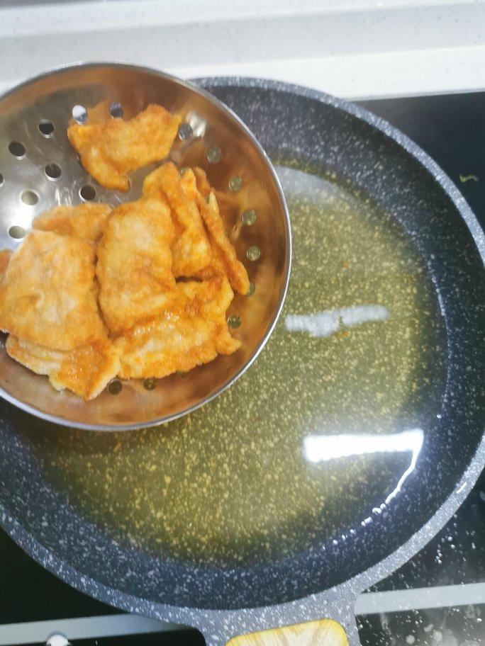 每个东北人心里，都会给「锅包肉」留一块位置。