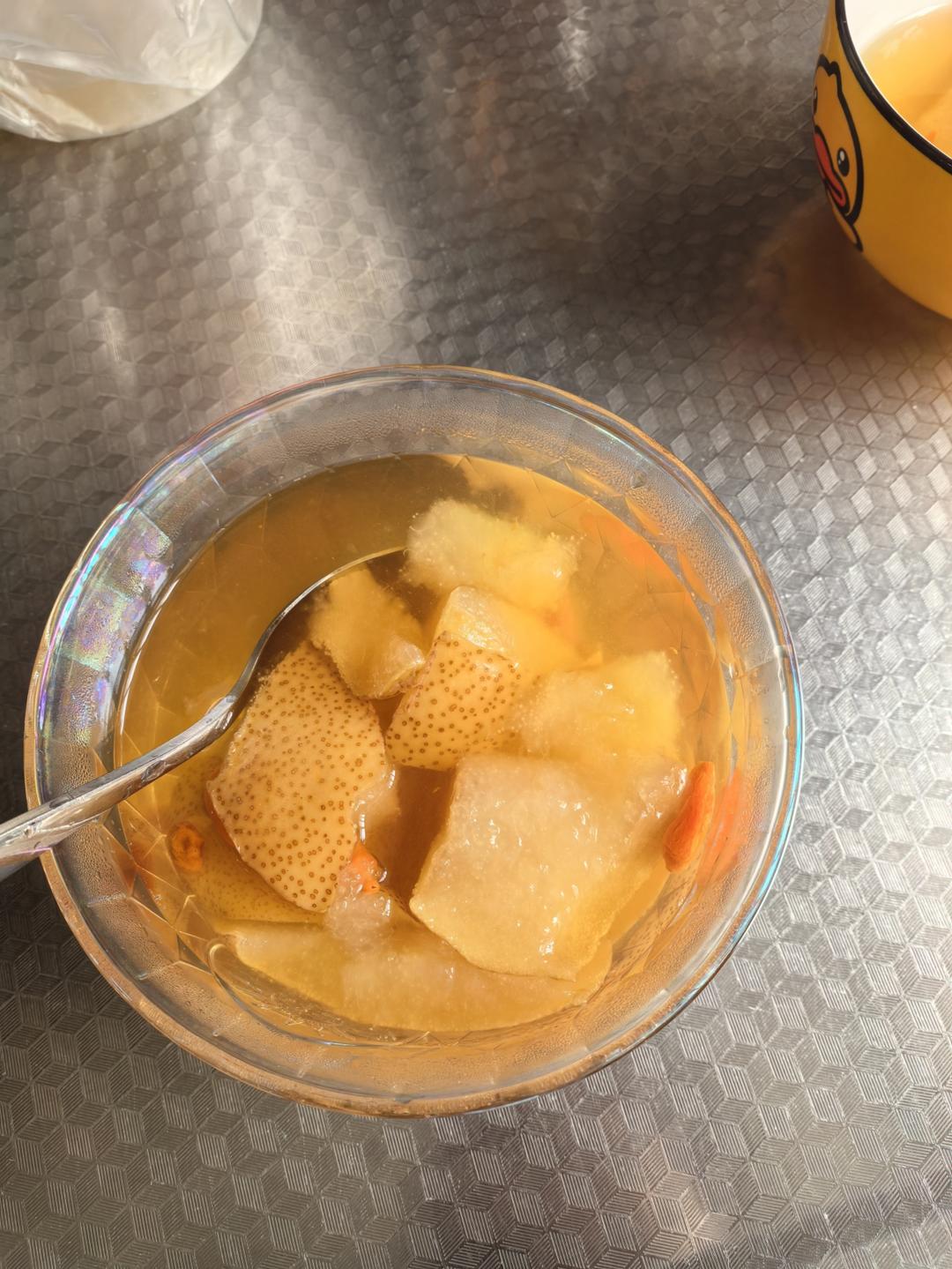 冰糖雪梨（老少皆宜）的做法
