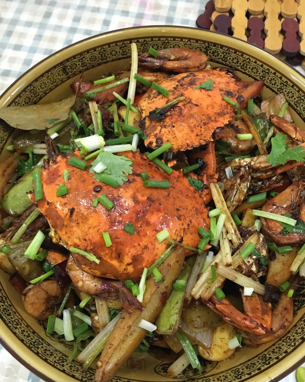 唯爱朵朵做的虾兵蟹将~香辣干锅虾蟹