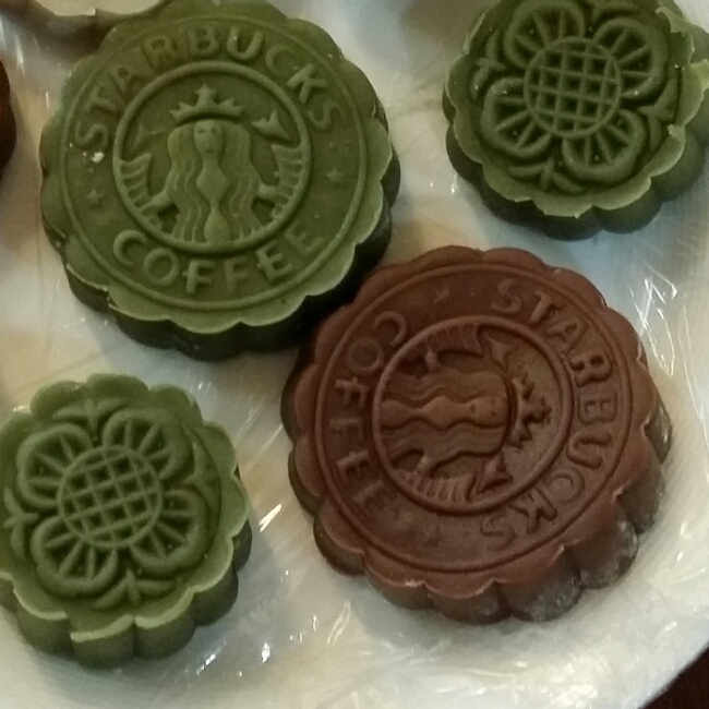 榴莲冰皮月饼的榴莲馅