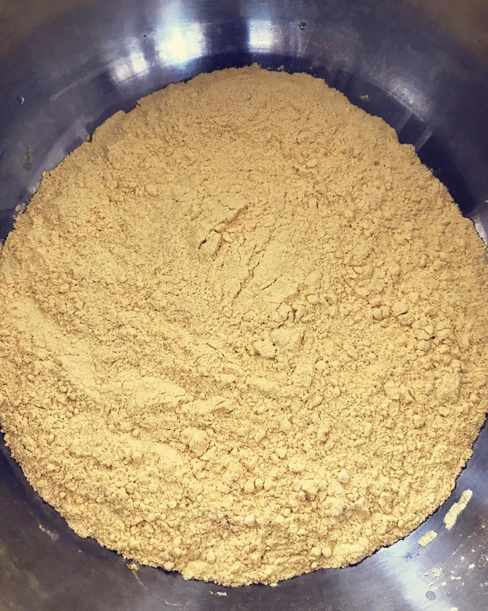 芸豆木耳肉包子