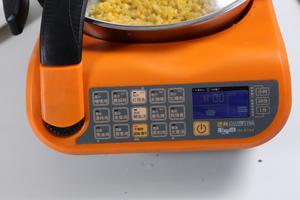 咸蛋黄金玉米粒--自动烹饪锅的小清新之作的做法 步骤4