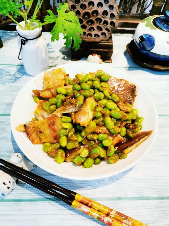 毛豆煎黄鱼鲞