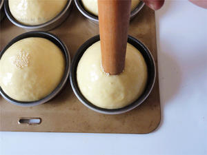 鲜奶红豆包的做法 步骤12