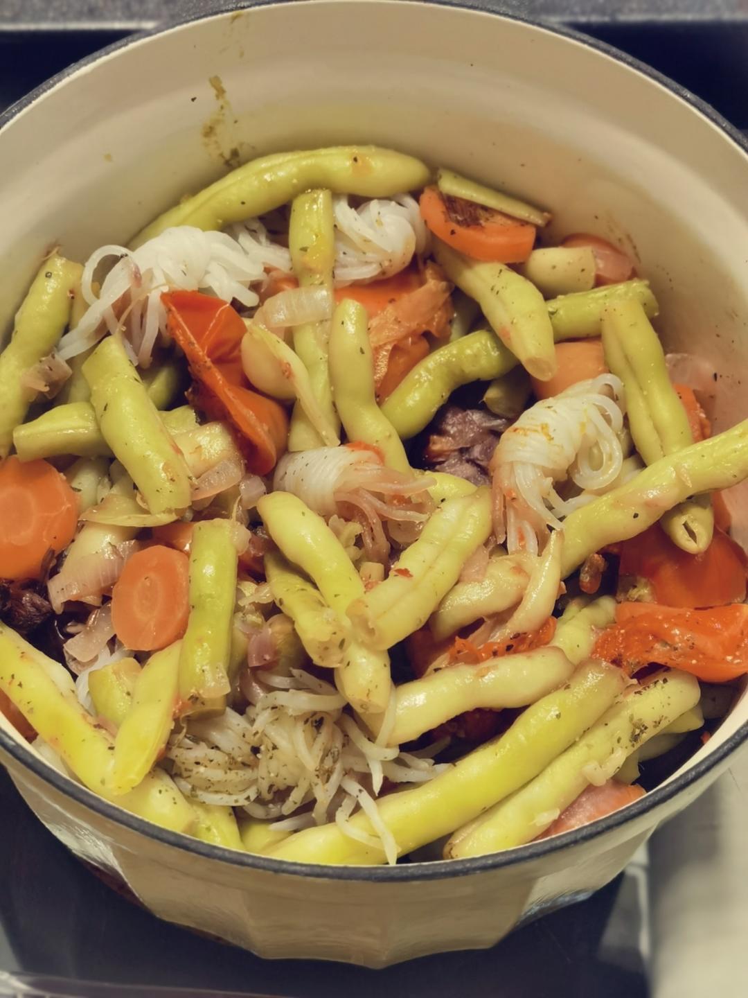 【北鼎珐琅铸铁锅食谱】无水田园蔬菜锅