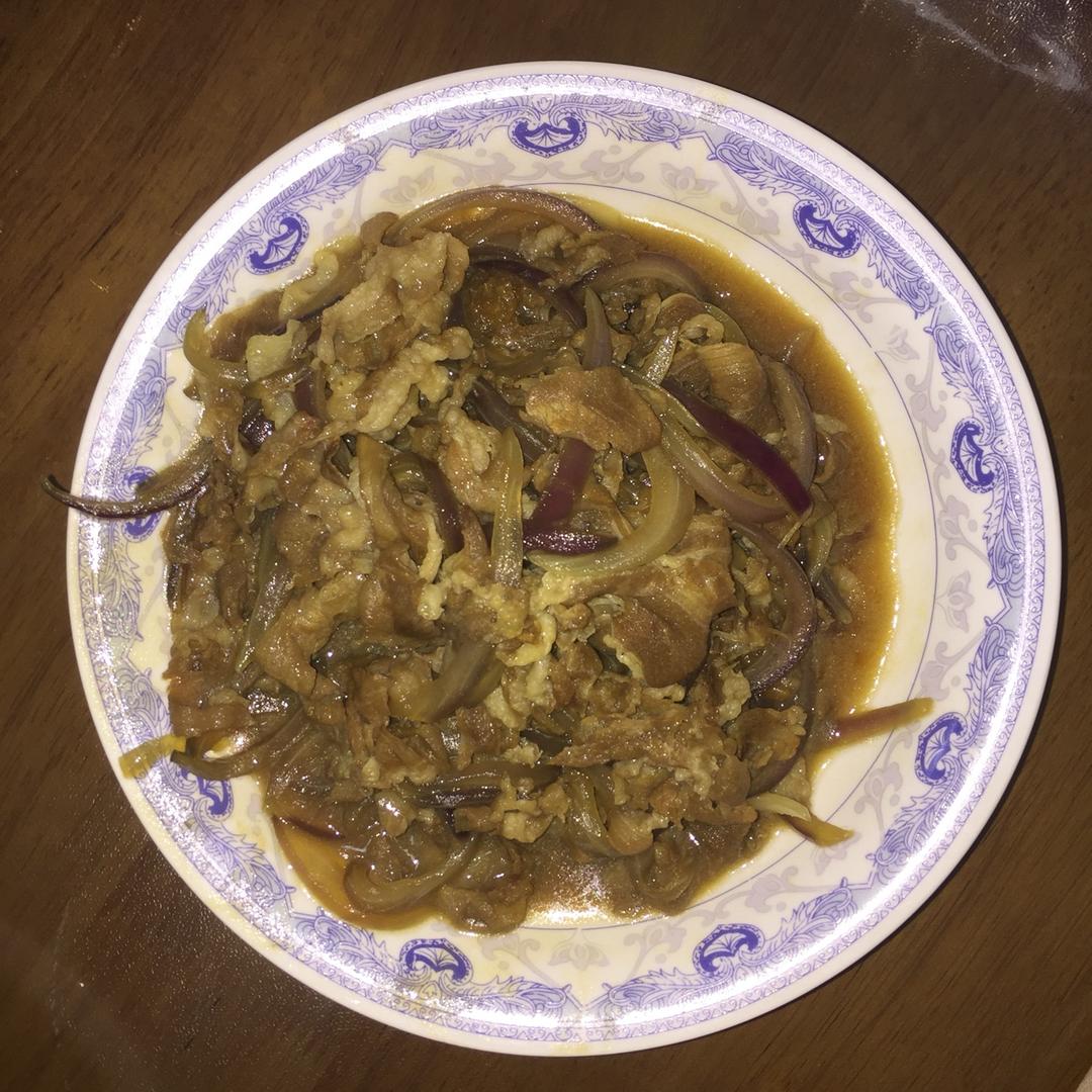 洋葱炒牛肉