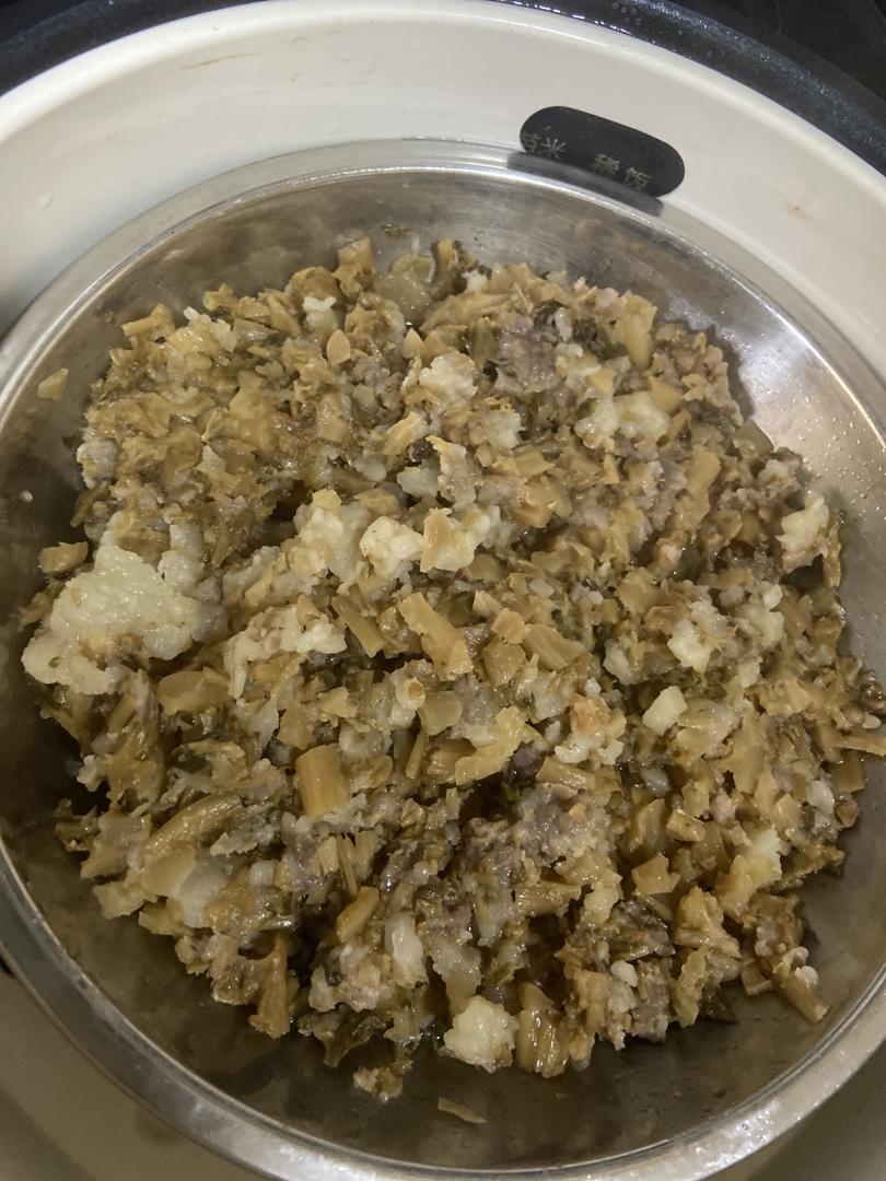 思乐冰姐姐做的头菜蒸猪肉