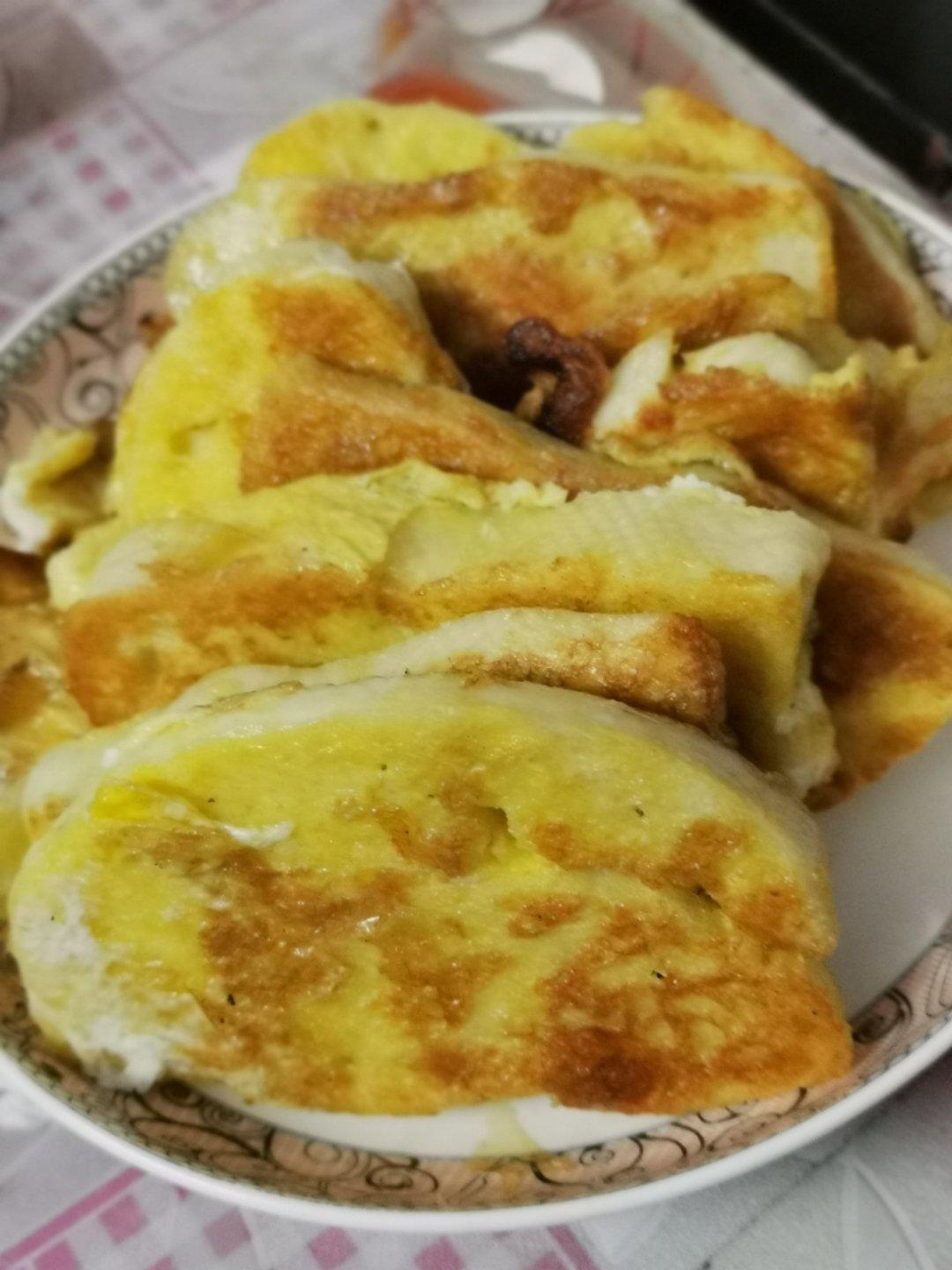 鸡蛋煎馒头片