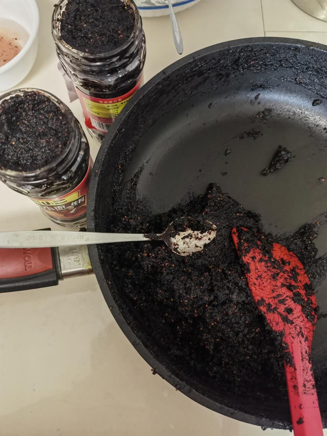 桑葚枸杞红枣膏