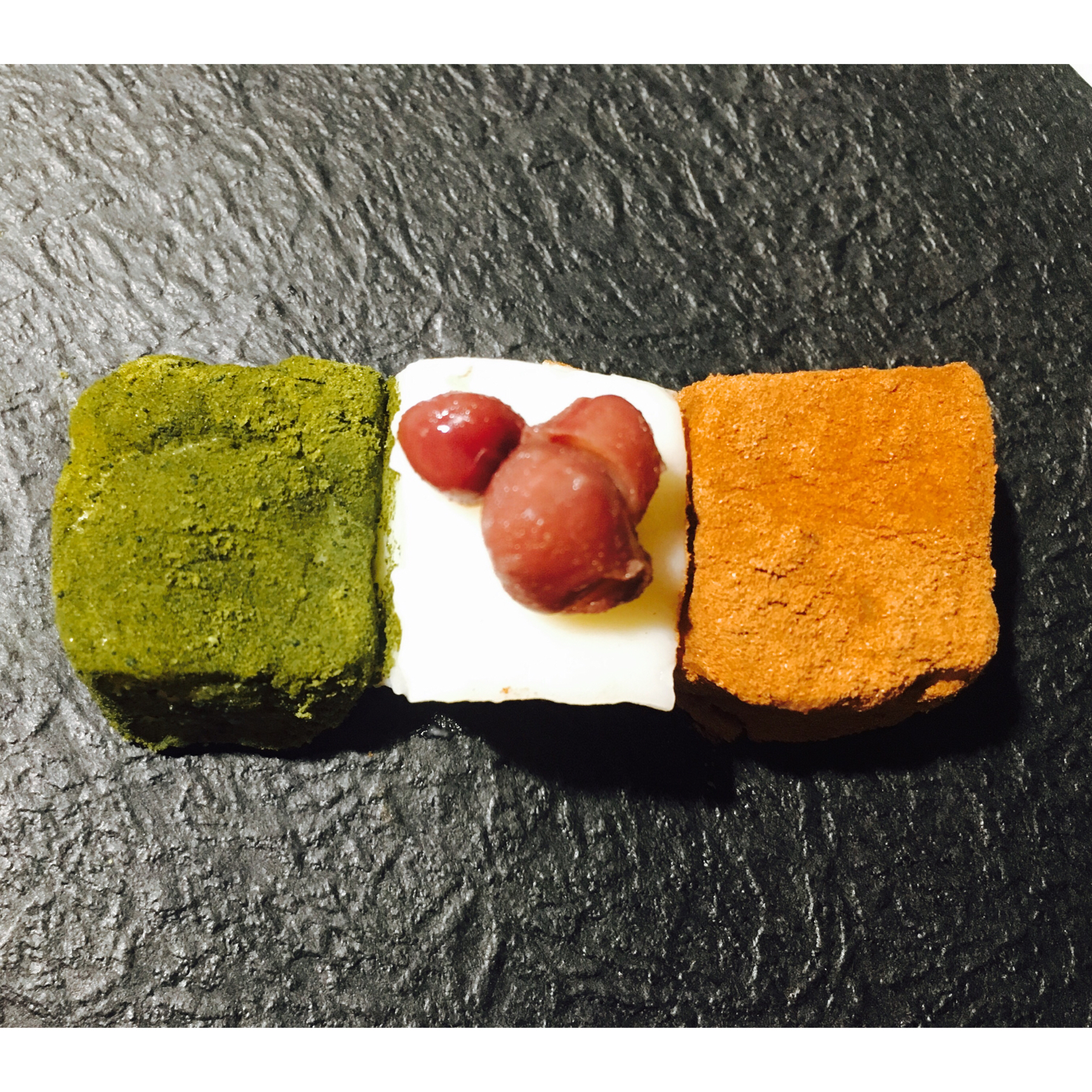 完胜85度C牛奶椰丝小方