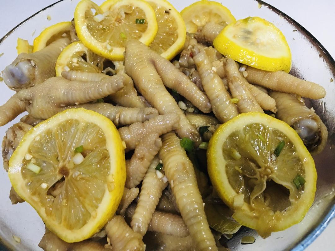 【柠檬酸辣鸡爪】自制超级无敌美味的网红鸡爪