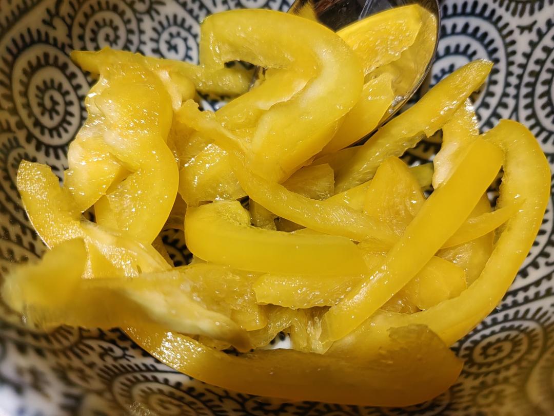 中式凉拌彩椒--超级美味快手菜