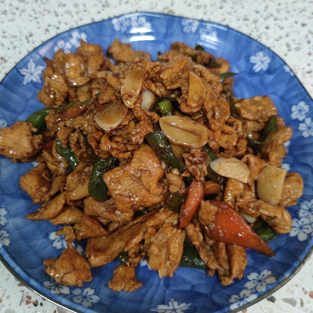 超级下饭菜青椒炒肉