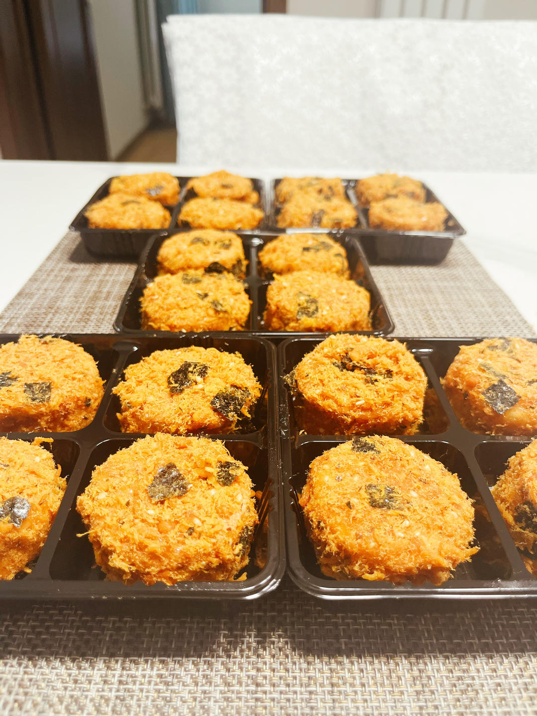 美味海苔肉松小贝