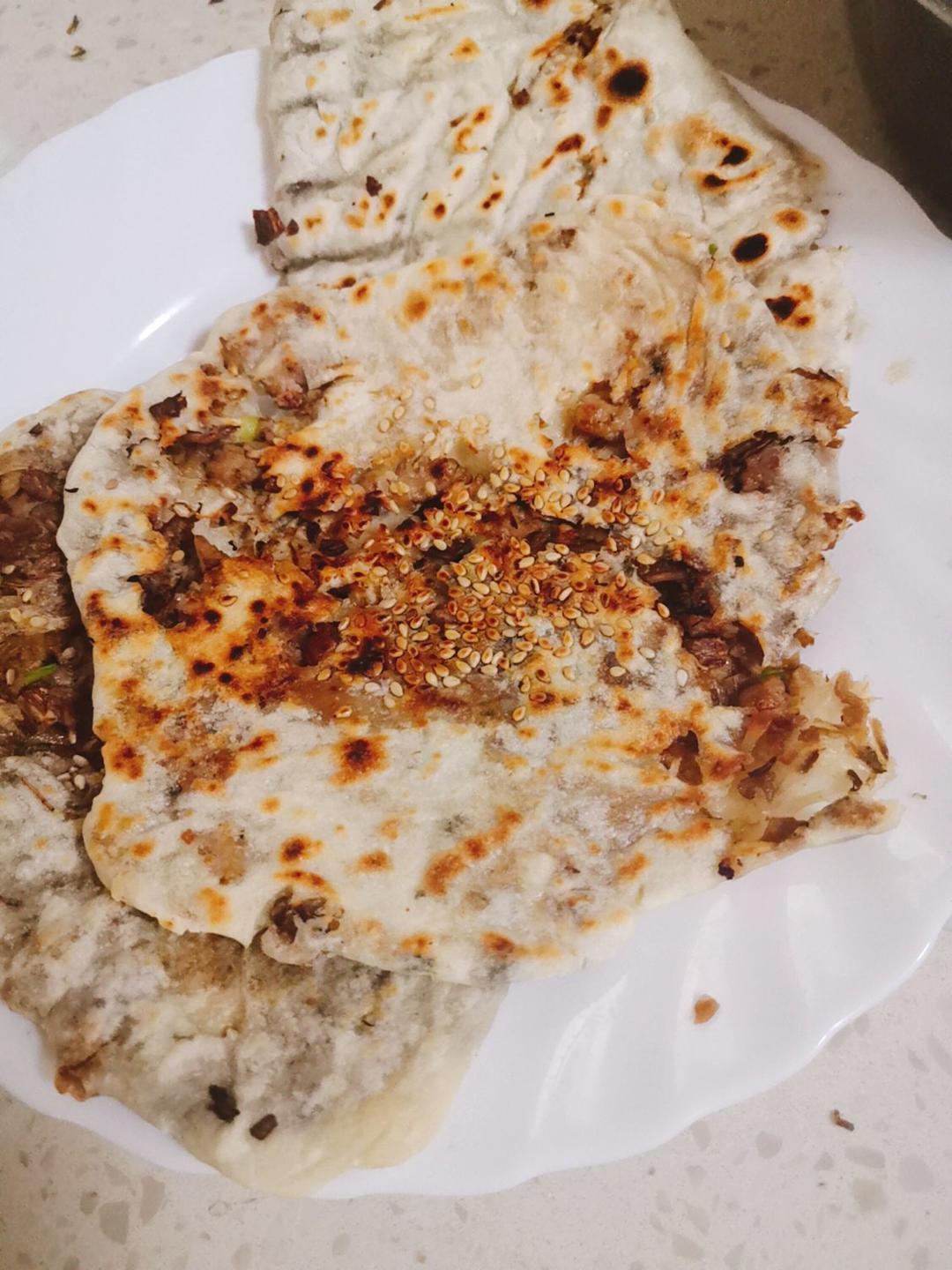 梅干菜肉饼（平底锅煎和烤箱烤两种吃法）