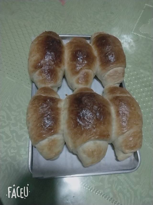 黄油面包卷